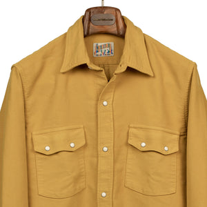 Pearlsnap Western shirt in "Wheat" yellow cotton moleskin