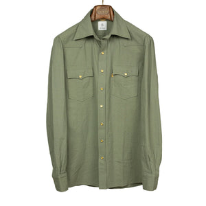 Pearl snap Western shirt in green cotton seersucker