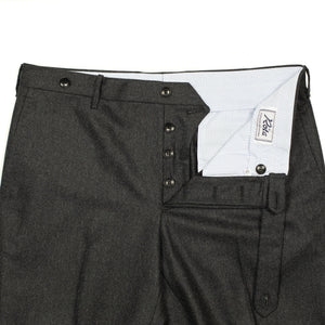 Rota Flat-front trousers in charcoal wool flannel (restock) – No Man Walks  Alone Europe