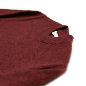 Crewneck sweater in cranberry red wool