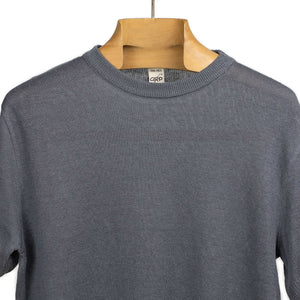 Exclusive short sleeve crewneck tee in grey linen