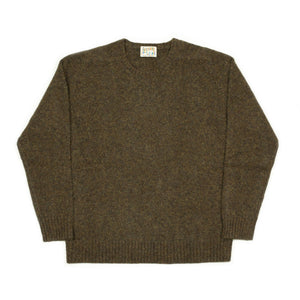 Saddle shoulder sweater in "Cocoa Brown" washed shetland wool