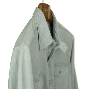 Work shirt in sunfaded indigo cotton chambray