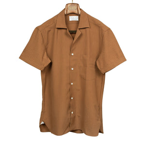 Resort camp shirt in tobacco tropical wool seersucker